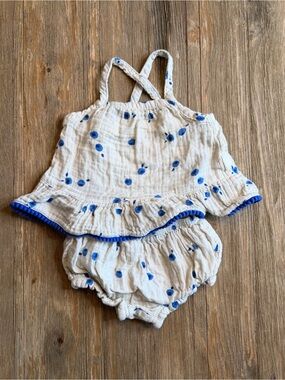 Cat & Jack Girls Cotton Muslin Two-Piece Set Blueberry with Blue Pom Trim 12M